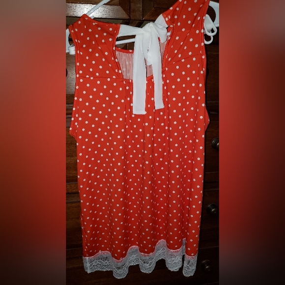 Orange with White Polka-dots Sleeveless Shirt - Picture 2 of 5